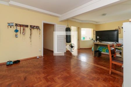 Apartamento à venda com 610m², 4 quartos e 3 vagasQuarto