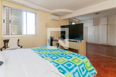 Apartamento à venda com 610m², 4 quartos e 3 vagasQuarto