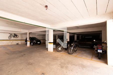 Apartamento à venda com 64m², 2 quartos e 1 vaga Apartamento à venda com 64m², 2 quartos e 1 vagaGaragem Coberta