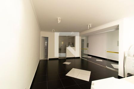 Apartamento à venda com 64m², 2 quartos e 1 vaga Apartamento à venda com 64m², 2 quartos e 1 vagaÁrea comum - Salão de festas