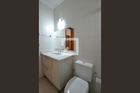 Casa à venda com 238m², 3 quartos e 2 vagasBanheiro da Suíte