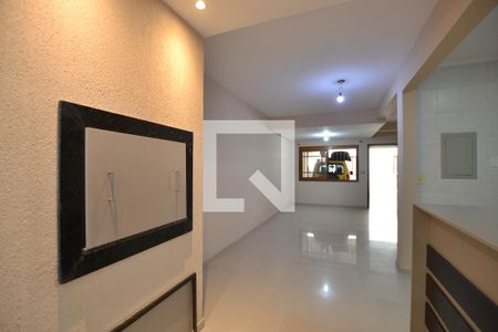 Sala de casa à venda com 3 quartos, 238m² em Ipanema, Porto Alegre