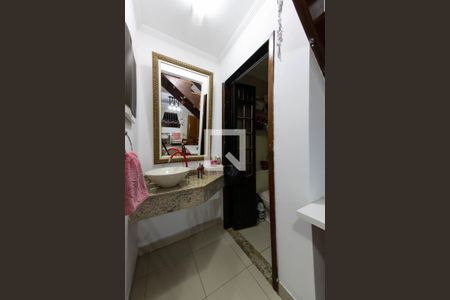 Casa à venda com 3 quartos, 300m² em Vila Primavera, São Paulo