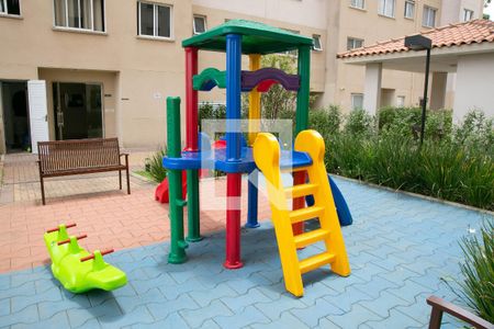 Apartamento à venda com 42m², 2 quartos e 1 vaga Apartamento à venda com 42m², 2 quartos e 1 vagaÁrea Comum - Playground