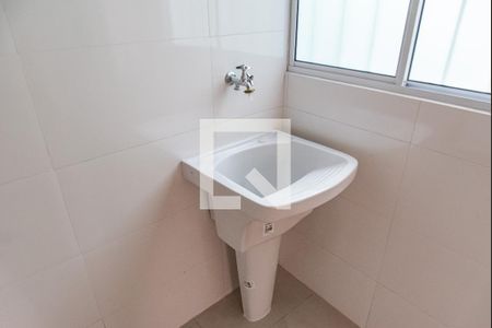 Tanque de apartamento para alugar com 1 quarto, 32m² em Vila Santo Estefano, São Paulo