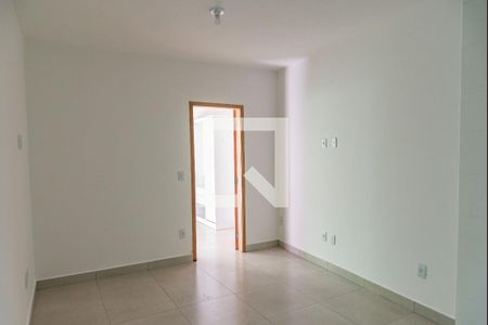Sala/quarto/cozinha de apartamento para alugar com 1 quarto, 32m² em Vila Santo Estefano, São Paulo
