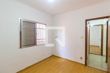 Quarto 2 de casa à venda com 4 quartos, 180m² em Conjunto Residencial Butanta, São Paulo