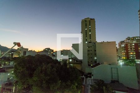 Vista do Sala/Quarto de kitnet/studio à venda com 1 quarto, 30m² em Vila Isabel, Rio de Janeiro