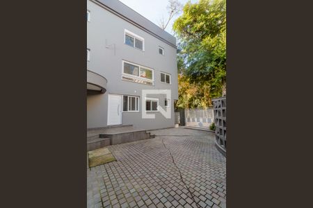 Casa de condomínio para alugar com 308m², 4 quartos e 4 vagasFachada