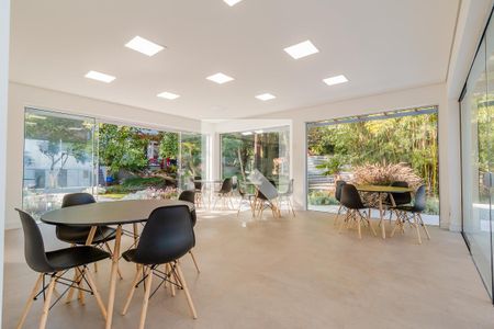 Casa de condomínio para alugar com 308m², 4 quartos e 4 vagasÁrea comum