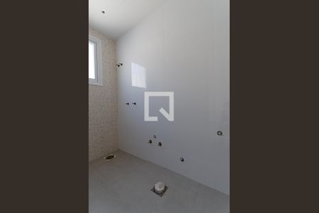 Casa de condomínio para alugar com 278m², 4 quartos e 3 vagasBanheiro da Suíte 1