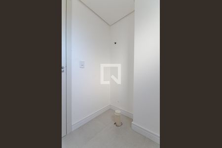 Casa de condomínio para alugar com 278m², 4 quartos e 3 vagasLavabo