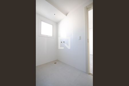 Casa de condomínio para alugar com 278m², 4 quartos e 3 vagasBanheiro da Suíte 2