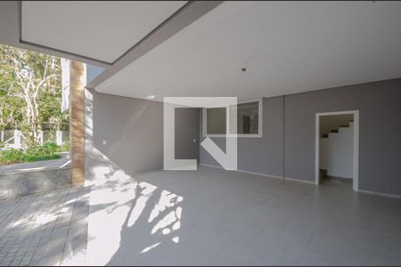 Casa de condomínio para alugar com 278m², 4 quartos e 3 vagasGaragem