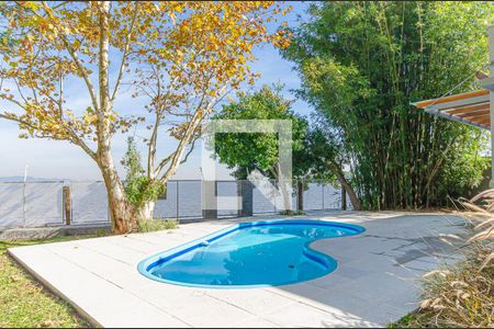 Casa de condomínio para alugar com 278m², 4 quartos e 3 vagasÁrea comum - Piscina