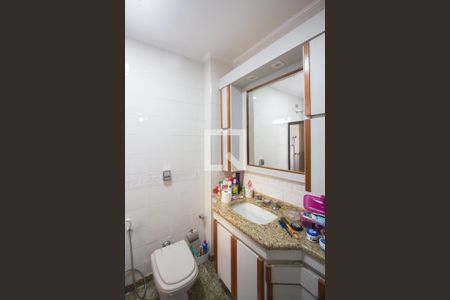 Apartamento à venda com 226m², 4 quartos e 3 vagasBanheiro Suíte 4