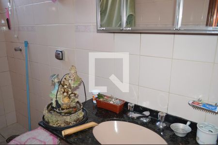 Casa à venda com 175m², 4 quartos e 2 vagasBanheiro da Suíte 2