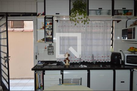 Casa à venda com 175m², 4 quartos e 2 vagasCozinha