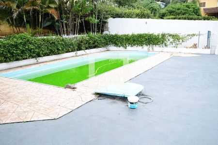 Casa para alugar com 337m², 4 quartos e 2 vagas Casa para alugar com 337m², 4 quartos e 2 vagasPiscina