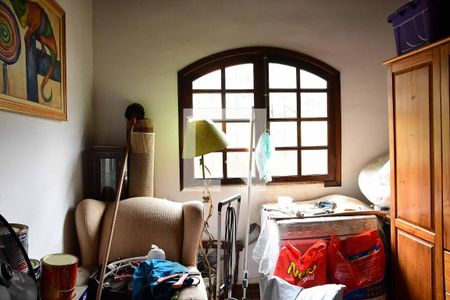 Casa para alugar com 337m², 4 quartos e 2 vagas Casa para alugar com 337m², 4 quartos e 2 vagasQuarto 2