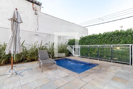 Apartamento para alugar com 62m², 2 quartos e 1 vagaÁrea comum - Piscina