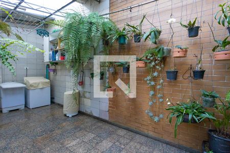 Casa à venda com 133m², 2 quartos e 2 vagas Casa à venda com 133m², 2 quartos e 2 vagasÁrea de serviço