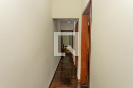 Corredor  de casa à venda com 2 quartos, 133m² em Casa Grande, Diadema