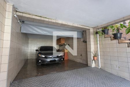 Casa à venda com 133m², 2 quartos e 2 vagas Casa à venda com 133m², 2 quartos e 2 vagasGaragem