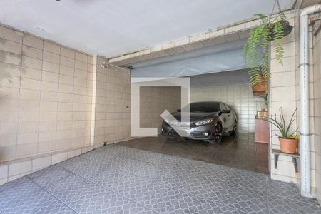 Casa à venda com 133m², 2 quartos e 2 vagas Casa à venda com 133m², 2 quartos e 2 vagasGaragem