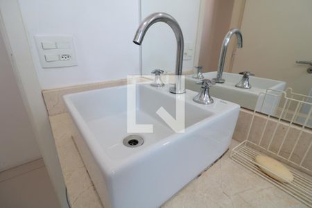 Apartamento à venda com 53m², 2 quartos e 1 vagaBanheiro Social- pia