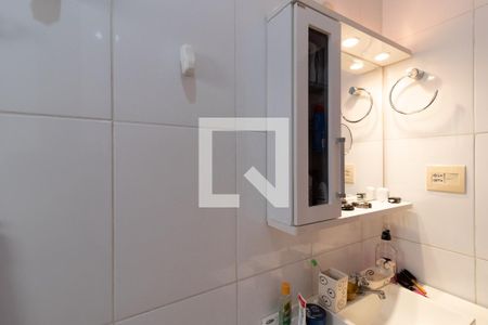 Apartamento à venda com 66m², 2 quartos e 2 vagasBanheiro