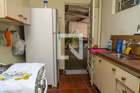 Casa à venda com 120m², 2 quartos e 1 vagaÁrea de Serviço