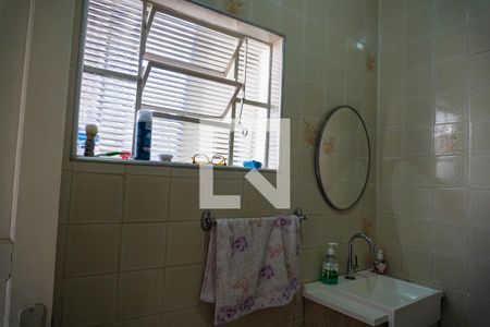 Casa à venda com 120m², 2 quartos e 1 vagaBanheiro