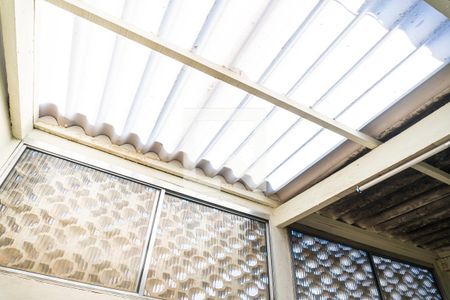 Casa à venda com 120m², 2 quartos e 1 vagaÁrea de Serviço