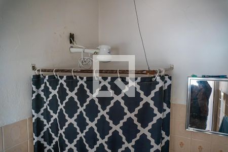 Casa à venda com 120m², 2 quartos e 1 vagaCasa dos Fundos Banheiro