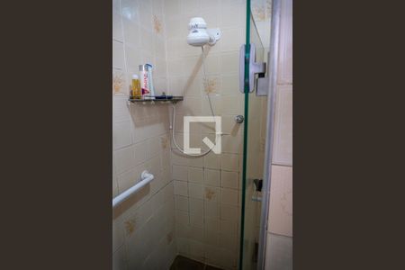 Casa à venda com 120m², 2 quartos e 1 vagaChuveiro