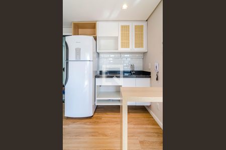 Apartamento à venda com 30m², 1 quarto e 1 vaga Apartamento à venda com 30m², 1 quarto e 1 vagaCozinha