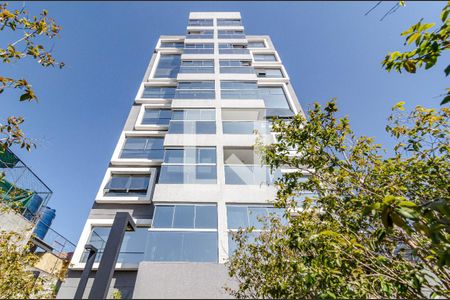 Apartamento à venda com 30m², 1 quarto e 1 vaga Apartamento à venda com 30m², 1 quarto e 1 vagaFachada