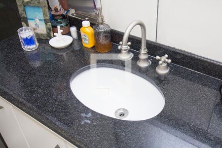 Apartamento à venda com 263m², 4 quartos e 2 vagasBanheiro Suite 1