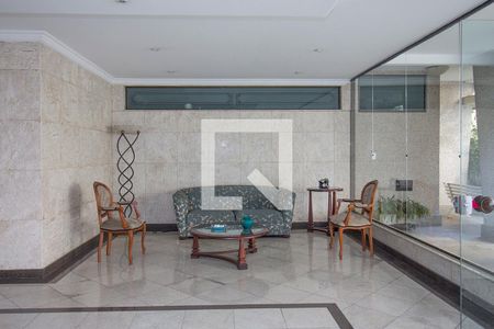 Apartamento à venda com 263m², 4 quartos e 2 vagasÁrea comum - Hall de Entrada