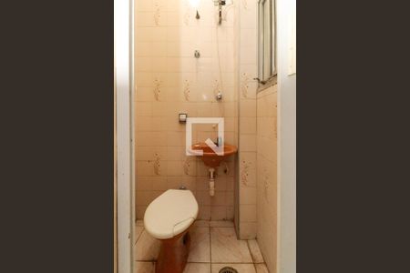 Apartamento à venda com 100m², 2 quartos e sem vagaBanheiro de serviço