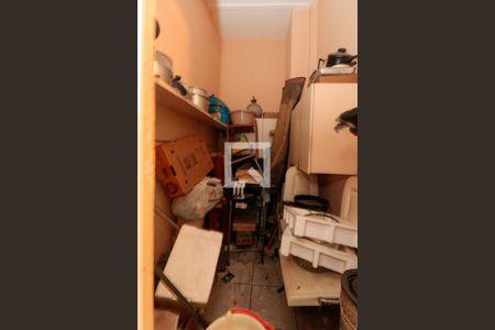 Apartamento à venda com 100m², 2 quartos e sem vagaQuarto de serviço