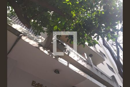 Apartamento à venda com 100m², 2 quartos e sem vagaFachada