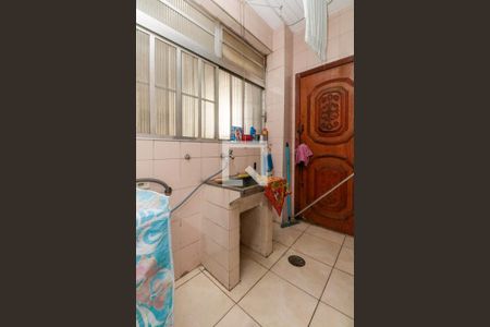 Apartamento à venda com 100m², 2 quartos e sem vagaÁrea de serviço