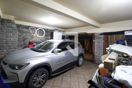 Casa à venda com 214m², 3 quartos e 2 vagas Casa à venda com 214m², 3 quartos e 2 vagasGaragem