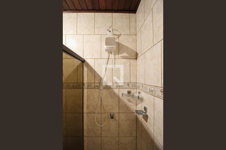 Casa à venda com 214m², 3 quartos e 2 vagas Casa à venda com 214m², 3 quartos e 2 vagasBanheiro 1