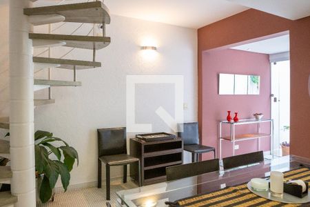 Casa para alugar com 3 quartos, 134m² em Bela Aliança, São Paulo