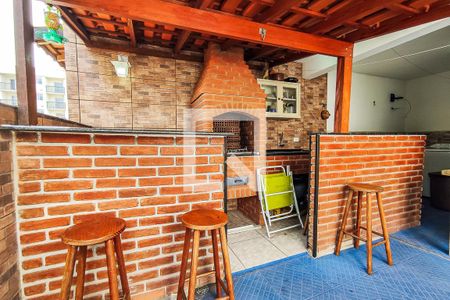 Casa à venda com 150m², 2 quartos e 2 vagas Casa à venda com 150m², 2 quartos e 2 vagasTerraço - Churrasqueira