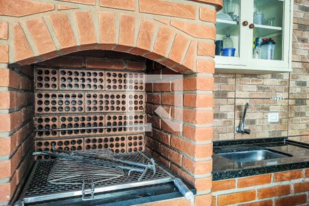 Casa à venda com 150m², 2 quartos e 2 vagas Casa à venda com 150m², 2 quartos e 2 vagasTerraço - Churrasqueira