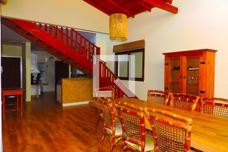 Sala de casa para alugar com 5 quartos, 240m² em Itaguaçu, Florianópolis